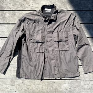 Item 12 Urban outfitters thin jacket M